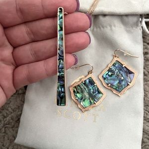 Kendra Scott rose gold earrings and pendant set